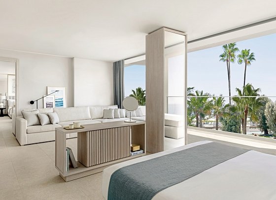 Ikos Andalusia - Wohnbeispiel Familiensuite Poolblick (Zimmercodierung F2P)