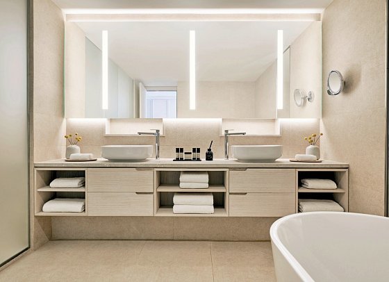 Ikos Andalusia - Badbeispiel Juniorsuite Deluxe Meerblick privater Pool (Zimmercodierungen JXM & JDR)