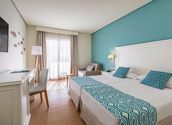 Occidental Torremolinos Playa - Wohnbeispiel Familienzimmer (Zimmercodierung FB3)