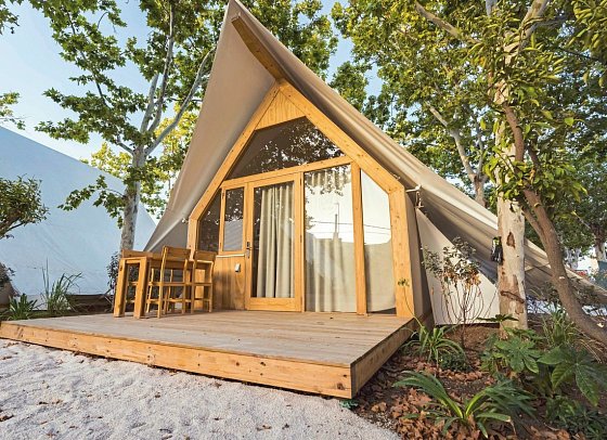 Costa del Sol Glamping Village - Wohnbeispiel Glamping Hanna (Zimmercodierung CF1)