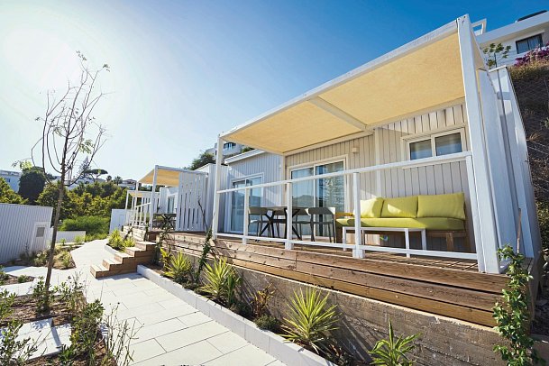 Costa del Sol Glamping Village - Wohnbeispiel Bungalow Leo (Zimmercodierungen BF2 & BFM)