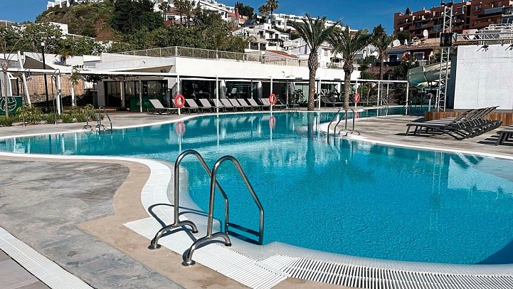 Costa del Sol Glamping Village