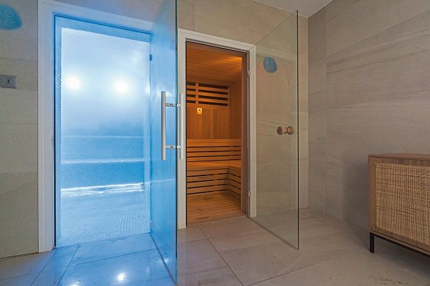 Costa del Sol Glamping Village