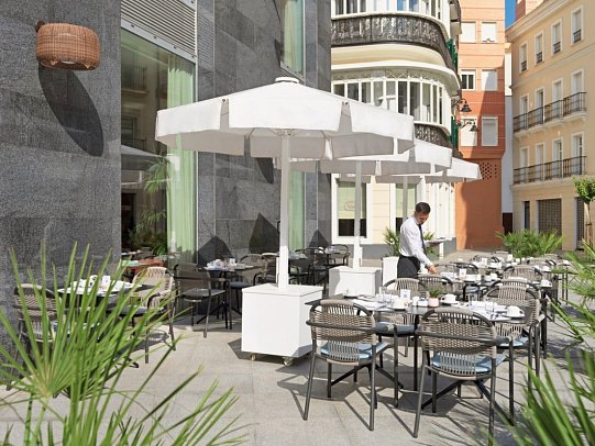 H10 Croma Málaga