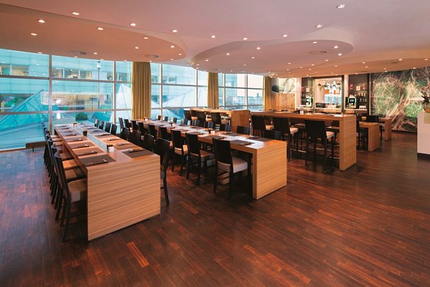 Mövenpick Hotel Amsterdam City Centre