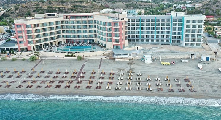 Konstantinos Palace