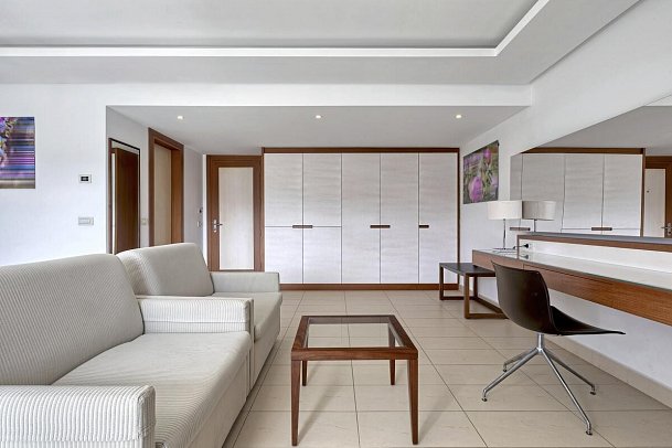 Alimounda Mare - Wohnbeispiel Juniorsuite Bergblick (Zimmercodierung JBB)