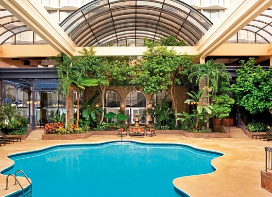 Courtland Grand Hotel