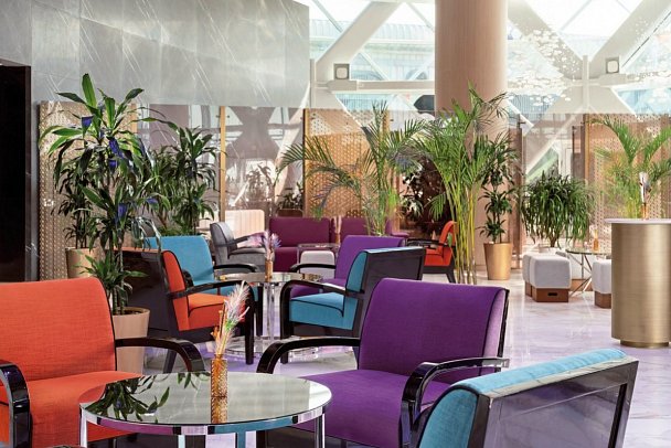 Andaz Capital Gate Abu Dhabi by Hyatt