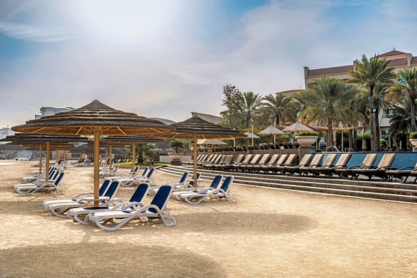 Al Raha Beach Resort & Spa