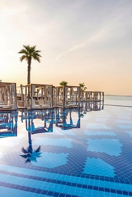 Royal M Hotel by Gewan Abu Dhabi