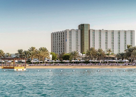 Radisson Blu Hotel & Resort Abu Dhabi Corniche