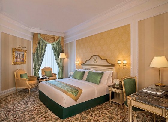 Royal Rose Abu Dhabi, Curio Collection by Hilton - Wohnbeispiel Deluxe Room (Zimmercodierung UD1)