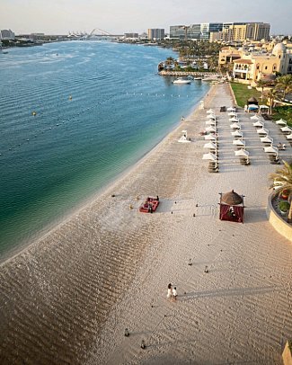 Shangri-La Qaryat Al Beri