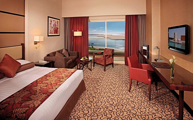 Khalidiya Palace Rayhaan by Rotana - Wohnbeispiel Sea View Room with Balcony (Zimmercodierung DB1)