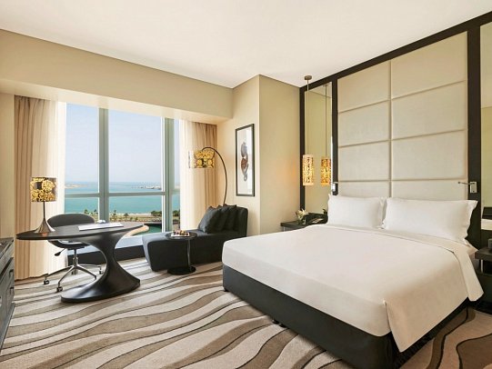 Sofitel Abu Dhabi Corniche - Wohnbeispiel Luxury Sea view Room