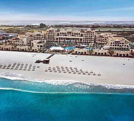 Saadiyat Rotana Resort & Villas