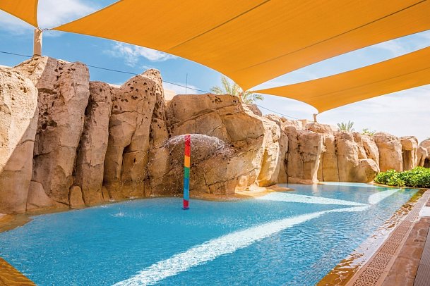 Saadiyat Rotana Resort & Villas