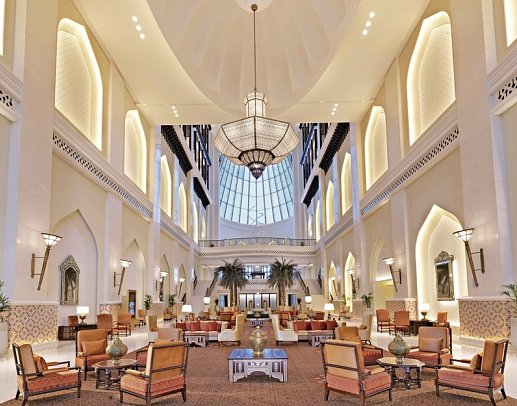 Bab Al Qasr, a Beach Resort & Spa by Millennium - Lobby