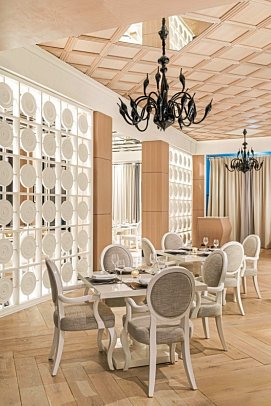 Rixos Marina Abu Dhabi