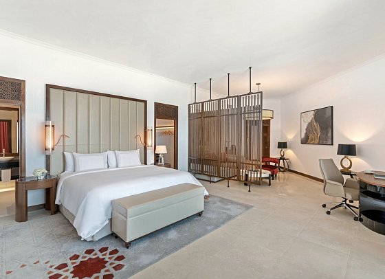 Rixos Marina Abu Dhabi - Wohnbeispiel Two Bedroom Deluxe Suite (Zimmercodierungen WD1, WI1 & WI2)