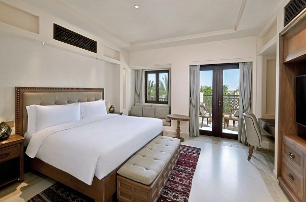 Al Wathba, a Luxury Collection Desert Resort & Spa, Abu Dhabi - Wohnbeispiel Deluxe Resort View (Zimmercodierung UD1)