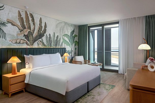 Yas Plaza Mangroves - Wohnbeispiel 1 King Deluxe Sea View Balcony Theme Park Access (Zimmercodierung D1M)