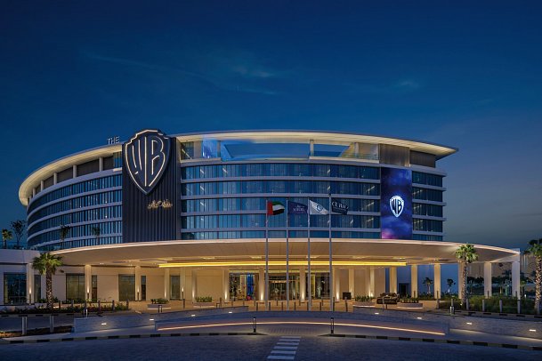 THE WB™ ABU DHABI, CURIO COLLECTION BY HILTON™