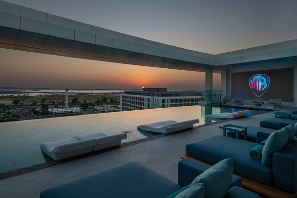 THE WB™ ABU DHABI, CURIO COLLECTION BY HILTON™
