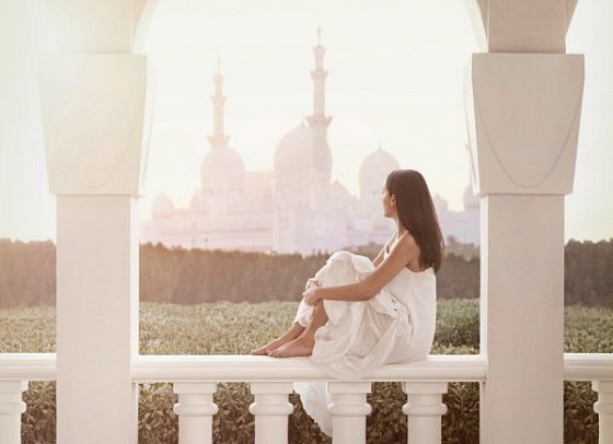 The Ritz-Carlton Abu Dhabi, Grand Canal