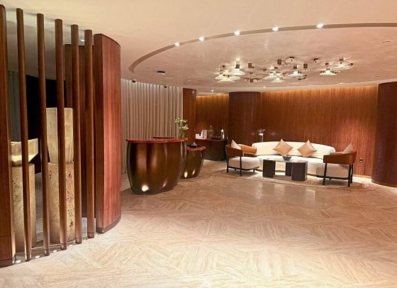 The Ritz-Carlton Abu Dhabi, Grand Canal