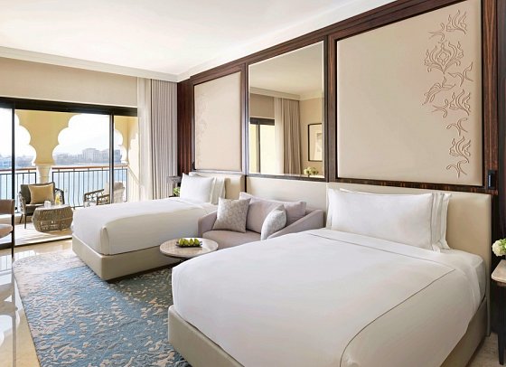The Ritz-Carlton Abu Dhabi, Grand Canal - Wohnbeispiel Two Bedroom Family Deluxe (Zimmercodierung FD1)
