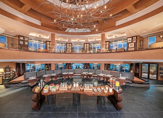 Anantara Desert Islands Resort & Spa