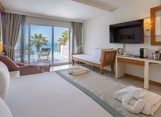 Flora Garden Beach - Wohnbeispiel Swim Up Zimmer Meerblick (Zimmercodierung U1Q)