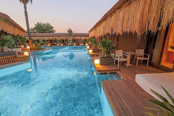 Flora Garden Beach - Lake House Pool (Zimmercodierung DB2)