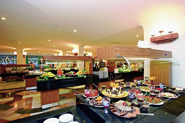 Febeach Hotel