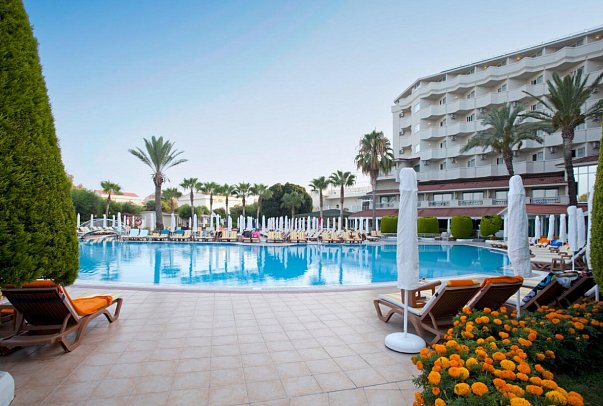 Febeach Hotel