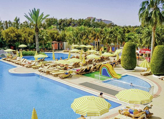 Febeach Hotel