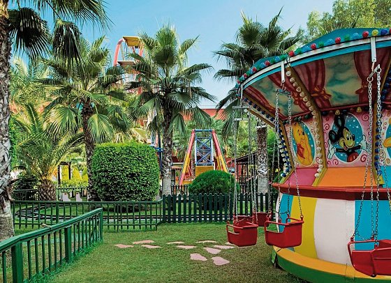 Delphin Palace