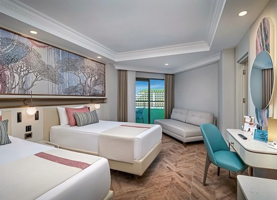 Delphin Palace - Wohnbeispiel Familienzimmer (Zimmercodierung FBN)