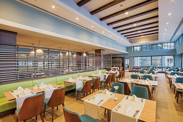 Limak Lara De Luxe Resort