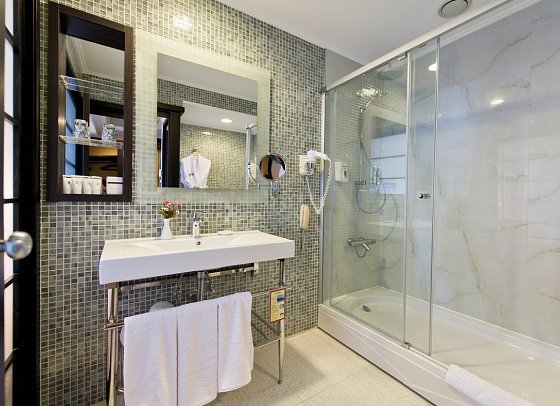 Limak Lara De Luxe Resort