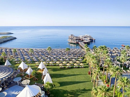 Mardan Palace