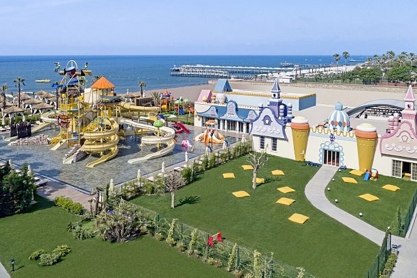 Mardan Palace