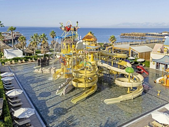 Mardan Palace