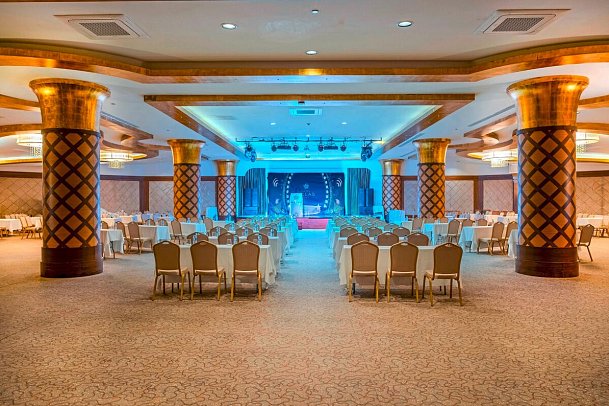 Melas Lara Hotel
