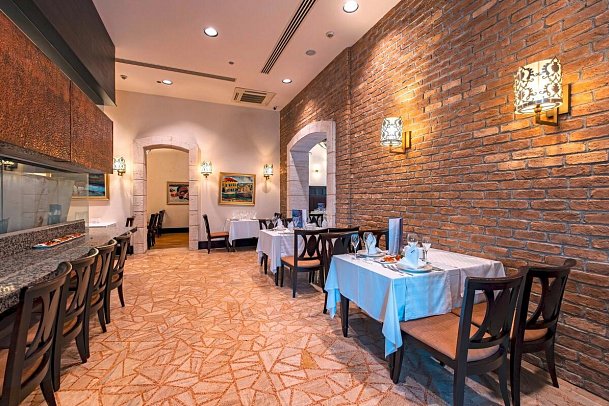 Melas Lara Hotel