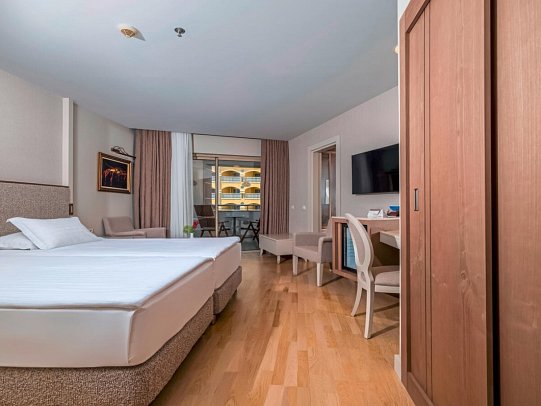 Melas Lara Hotel - Wohnbeispiel Doppelzimmer Economy seitl. Meerblick (Zimmercodierung DEN)