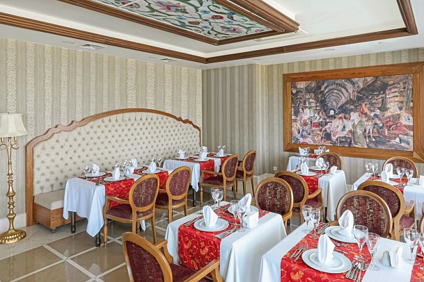 Sherwood Exclusive Lara