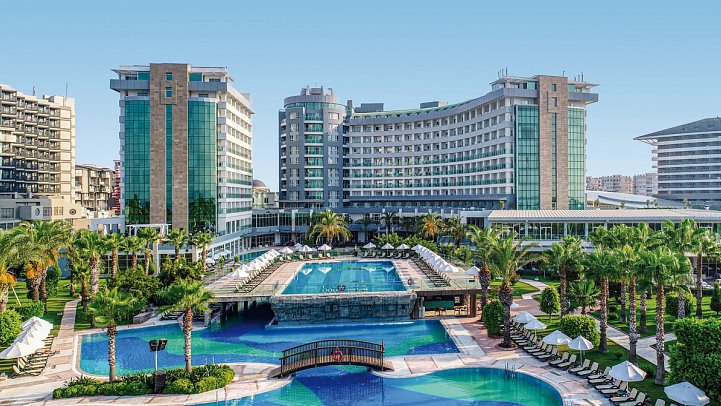 Sherwood Exclusive Lara